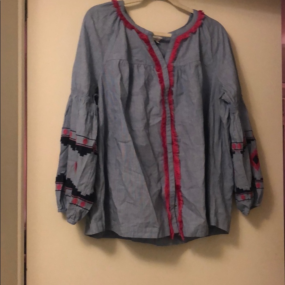Crown and Ivy Blouse